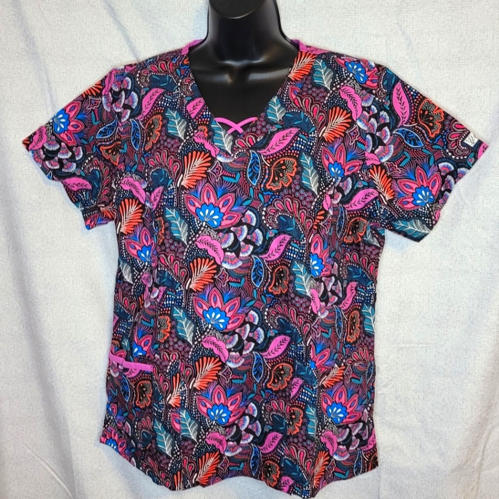 Women's scrub top